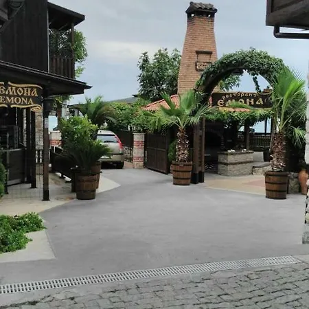 Апартаменты Alex