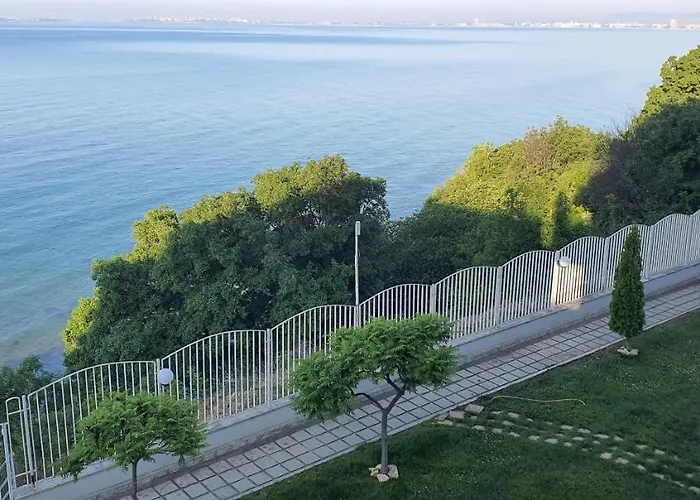 Апартамент Alex *